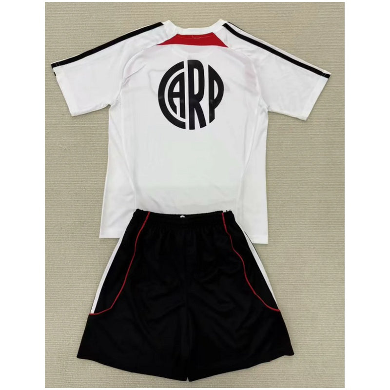Kids River Plate Training Kit 2025/26