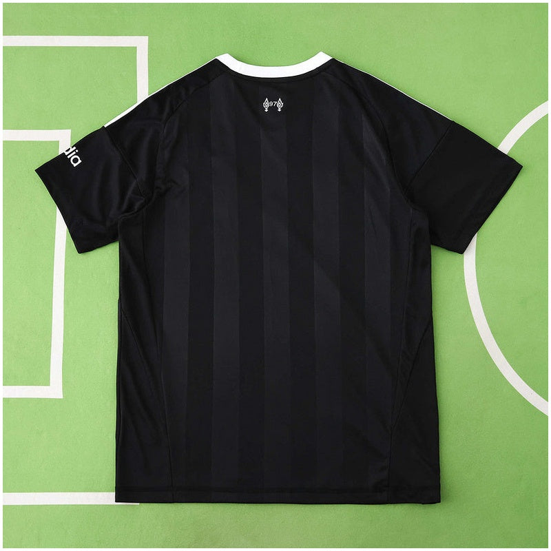 Liverpool Goalkeeper Black Jersey 2025/26