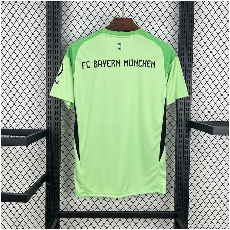 Bayern Munich Jersey 2025/26 - Goalkeeper