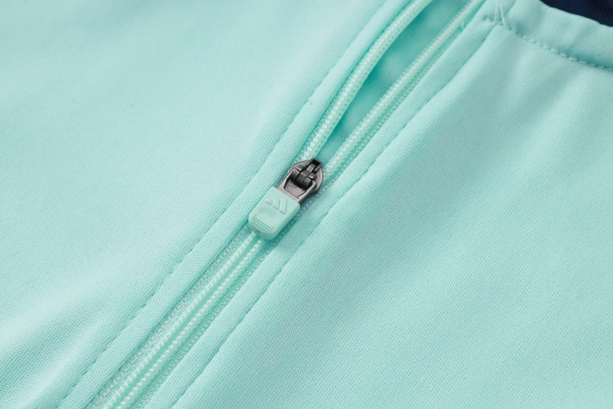 Tracksuit 26
