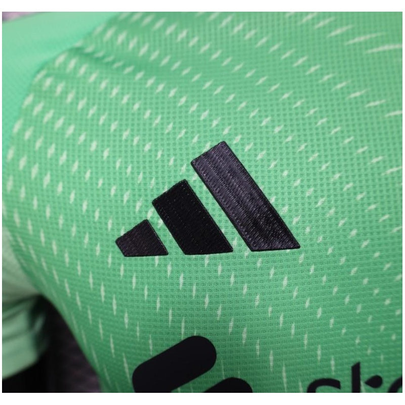 Liverpool Player Jersey Goalkeeper 2025/26