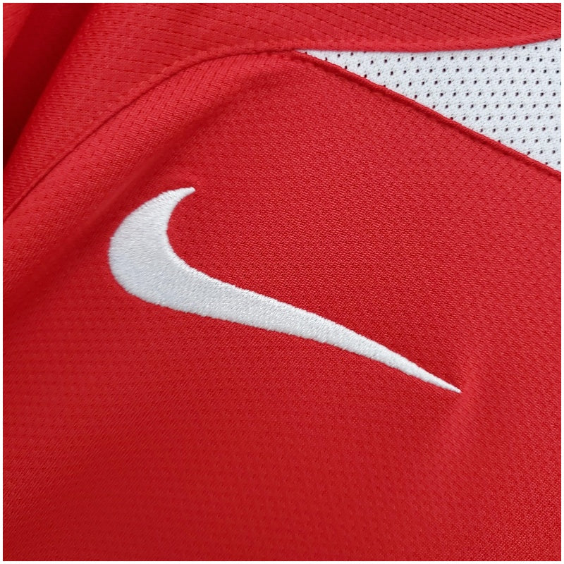 Manchester United Retro home 2004/06