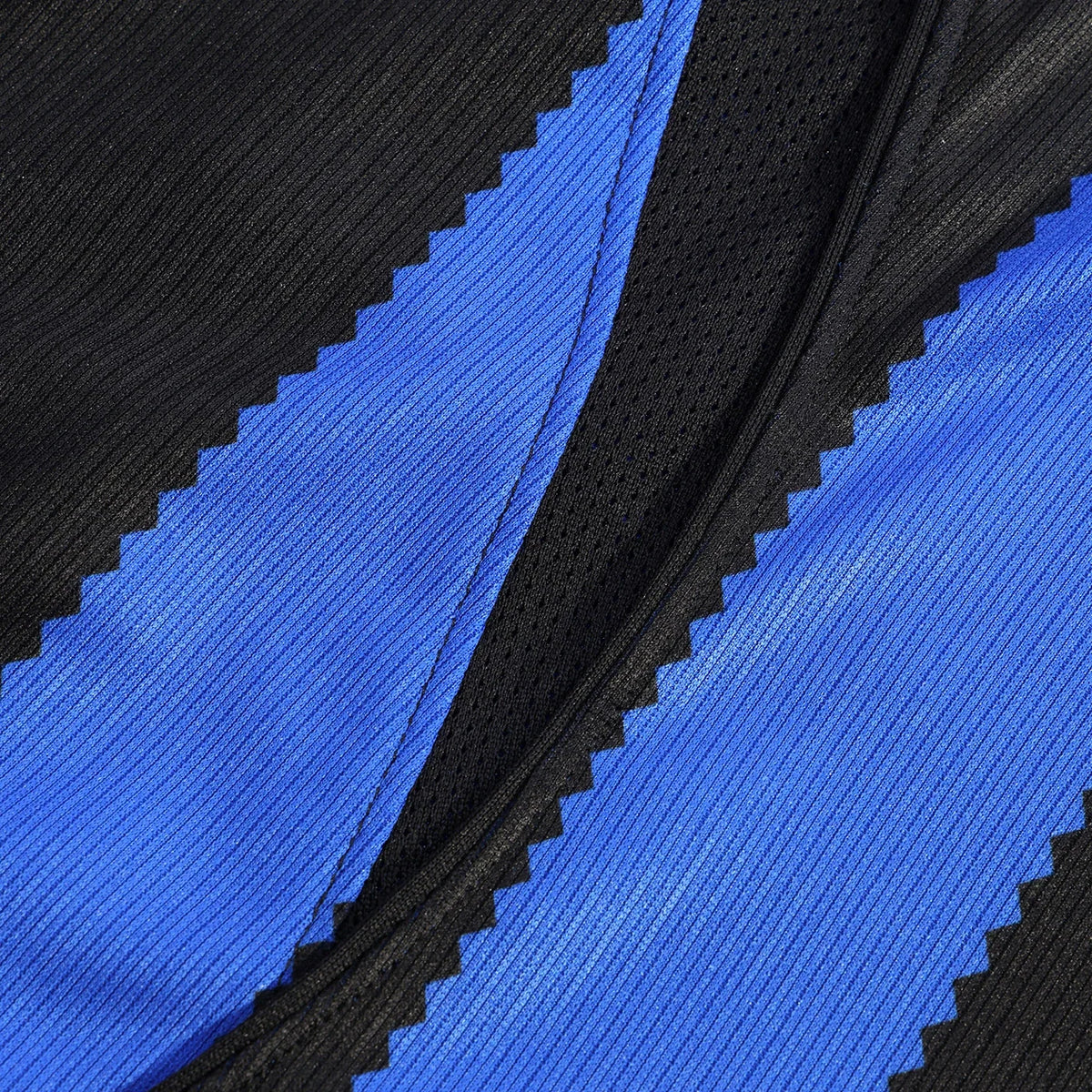 Home 26/27 Pavard #28 customization