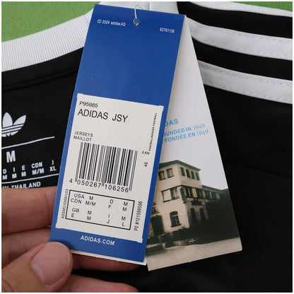 Liverpool Goalkeeper Black Jersey 2025/26