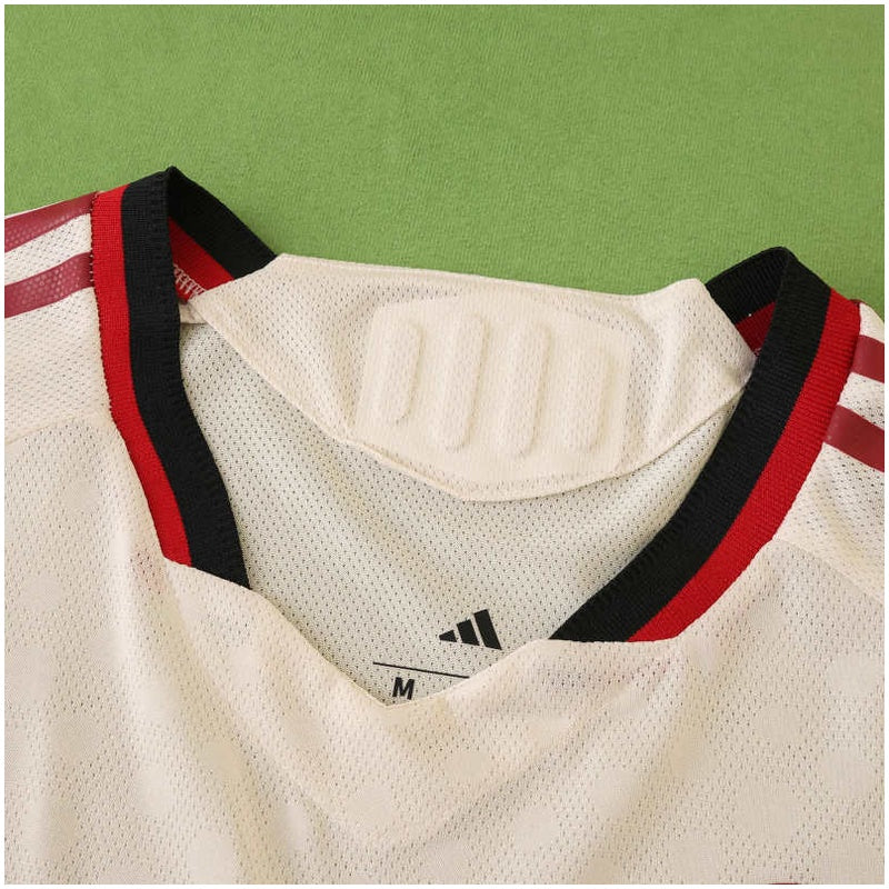 Liverpool Away Player Jersey 2025/26 - Long Sleeve