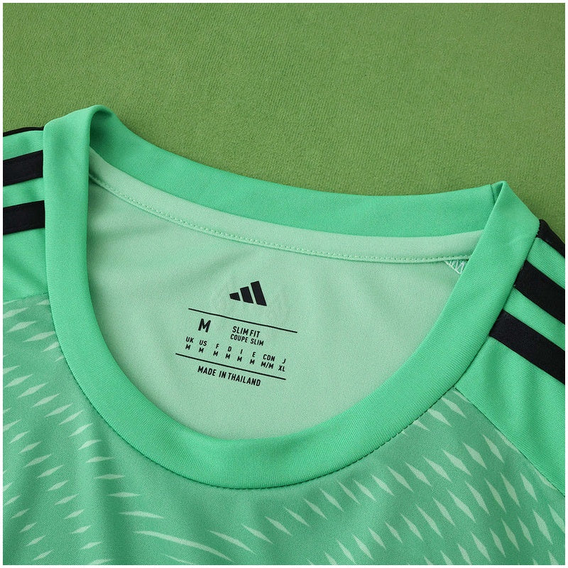 Liverpool Goalkeeper Jersey 2025/26