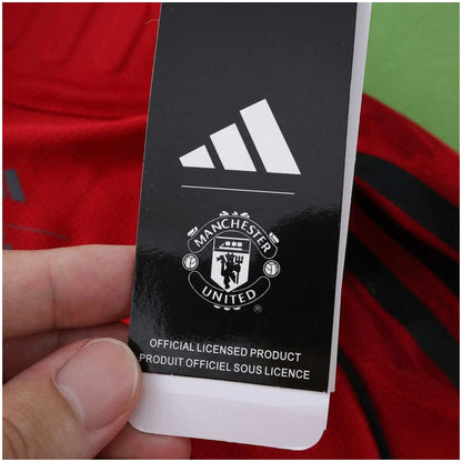 Manchester United Player Home Jersey 2025/26 - Long Sleeve