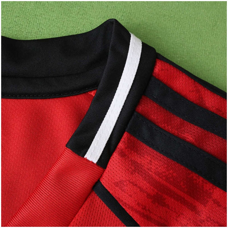 Manchester United Home Jersey 2025/26 - Long Sleeve