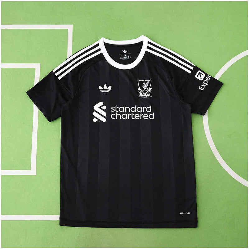 Liverpool Goalkeeper Black Jersey 2025/26