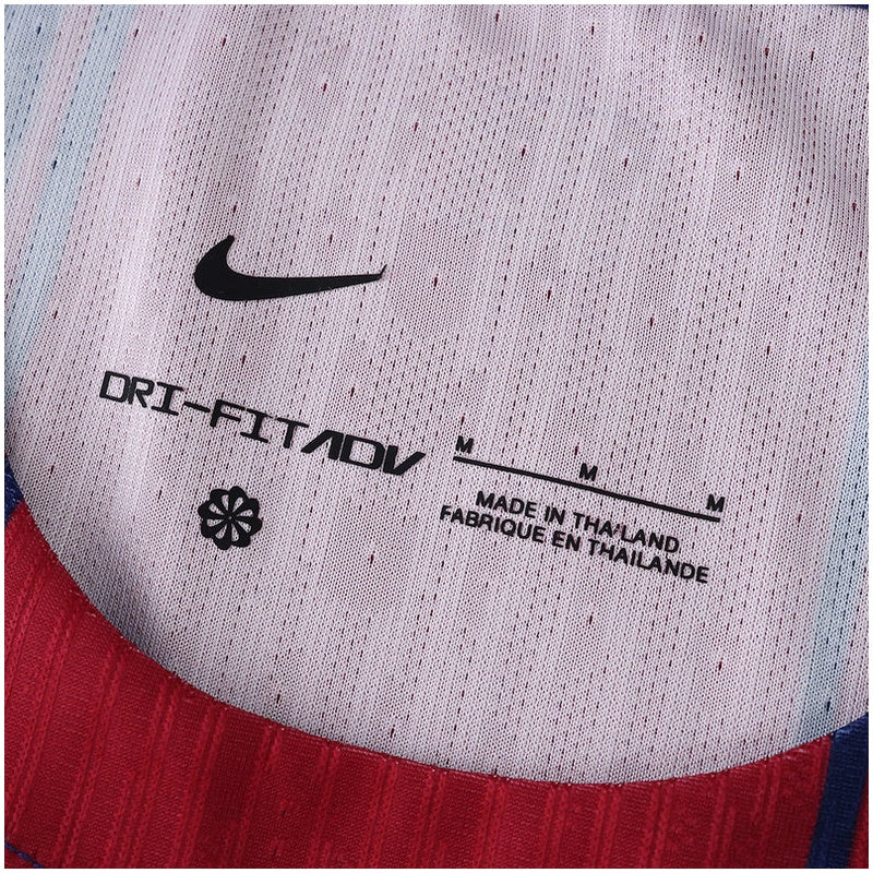 Barcelona Player Jersey Home 2025/26