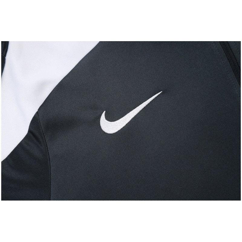 Chelsea Pre-Match Black Tracksuit 25/26